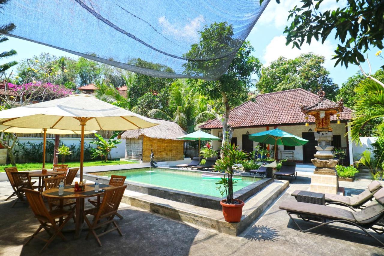 Sunjaya Kubu Guesthouse Нуса-Лембонган Екстер'єр фото